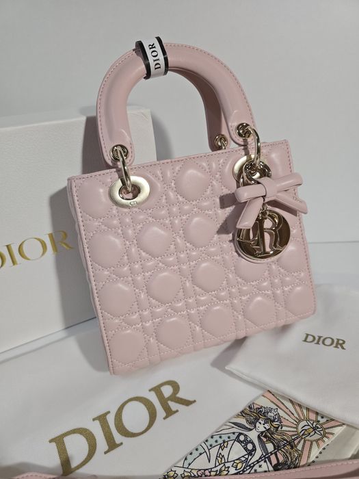 Налична чанта Lady Dior Soupir Pink