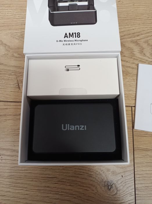 Set Microfon Lavaliera Nou - Ulanzi U-Mic AM18 - 2TX+1RX - Wireless