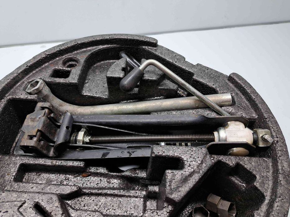 Set cric si cheie Skoda Superb II Combi (3T5) [Fabr 2009-2015] OEM