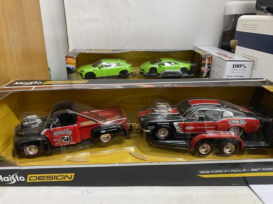 MAISTO Ansamblu machete scara 1:24 Lambo si Ford