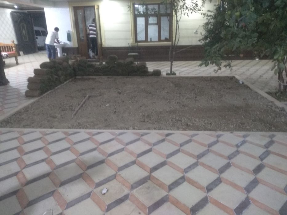 Gazon Rulonli bor. Посадка готового рулонного газона за 1 день