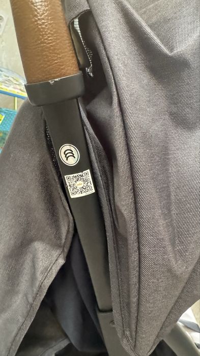 Коляска поогудочная JOIE