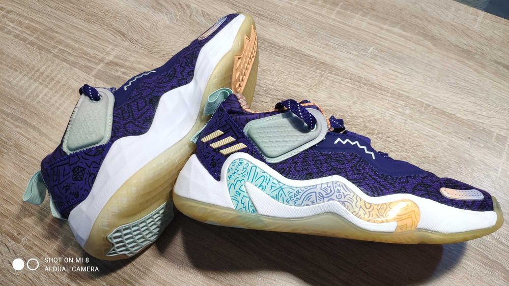 Adidas DON D.O.N Issue 3 Маратонки, Баскетболни Маратонки