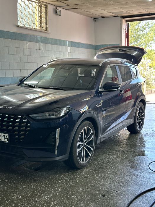 Продам Jetour X70+