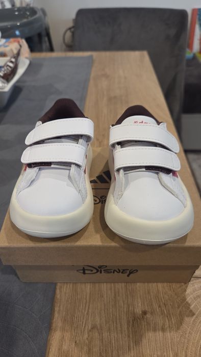 Маратонки Adidas/ размер 19