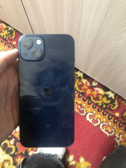 продам айфон 13!