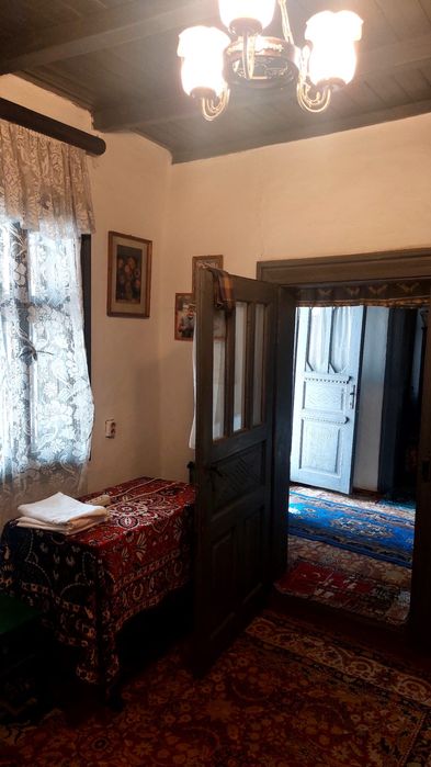 Casa 3 cam. + anexe, teren 2000mp, drum asfaltat Barcanesti(Ialomita)