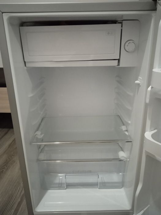 Холодильник б/у.