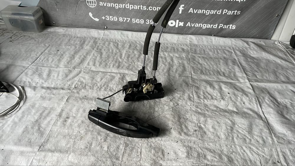 Chevrolet Captiva 12- предна лява и предна дясна дръжка и брава