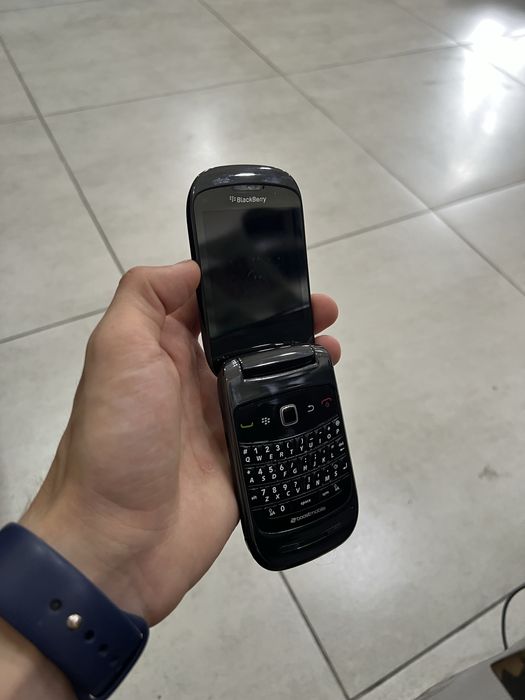 Blackberry 9670