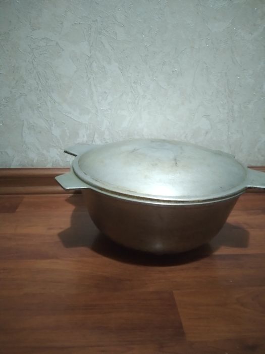 Казан чугунный 5литров