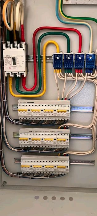 Услуга Электрик Электрик ...