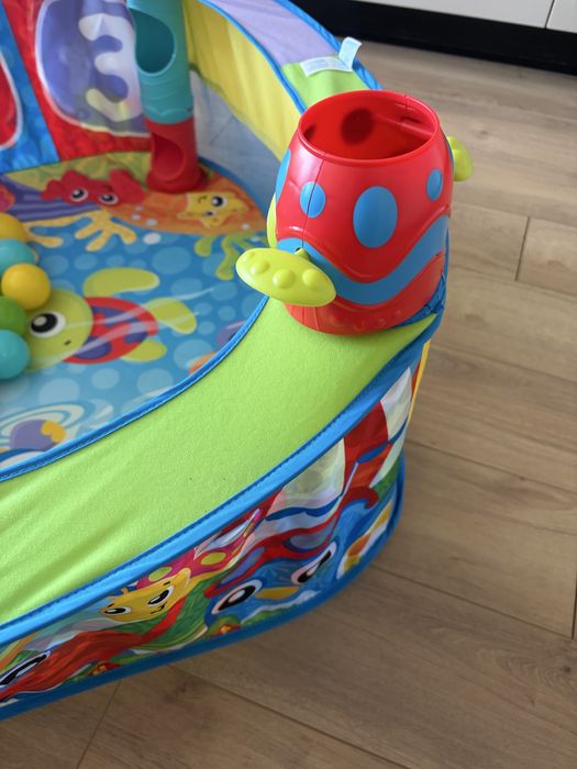 Playgro Активна гимнастика - басейн с 30 бр. топки