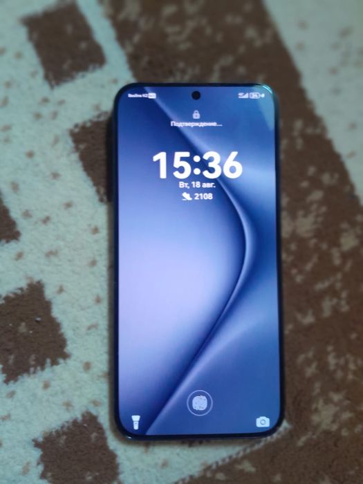 Huawei pura70 256/12