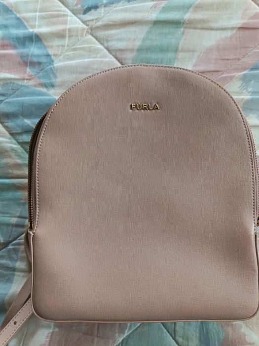 Furla  оригинална раница- нова