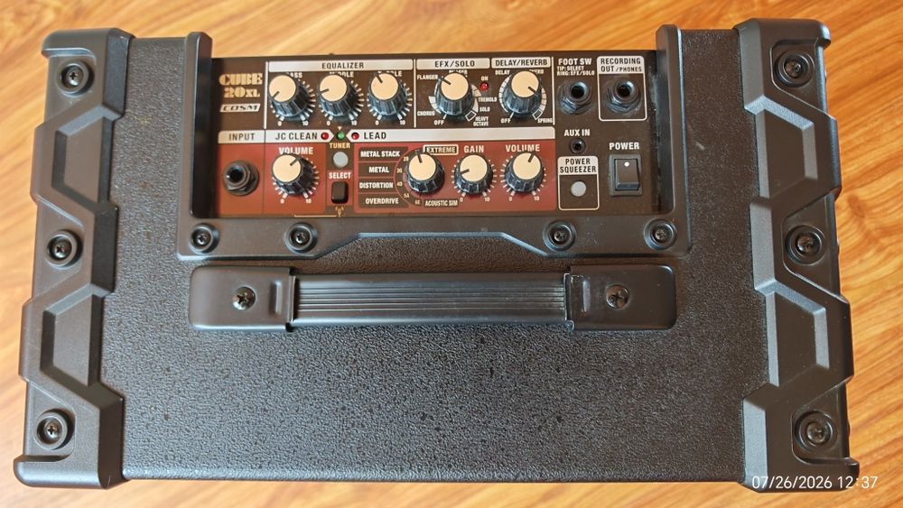Усилвател за китара Roland cube 20XL