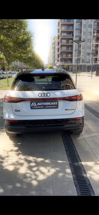 Audi Q5 e-tron quattro