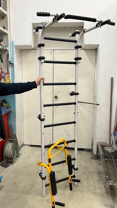 Спортивная шведская стенка