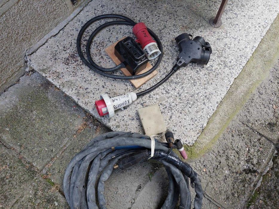 Монофазни и трифазни удължители /разклонители/ 3х4; 3х2.5; 4х6