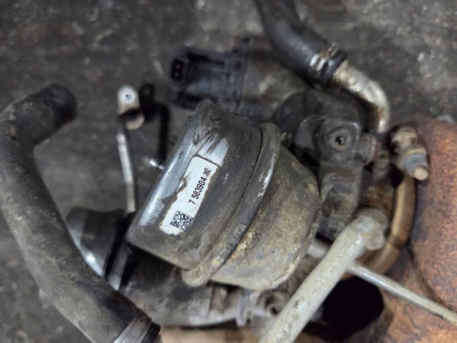 Turbina turbo pompa apa BMW X5 X6 E71 N55 35i benzina 3l piese anexe