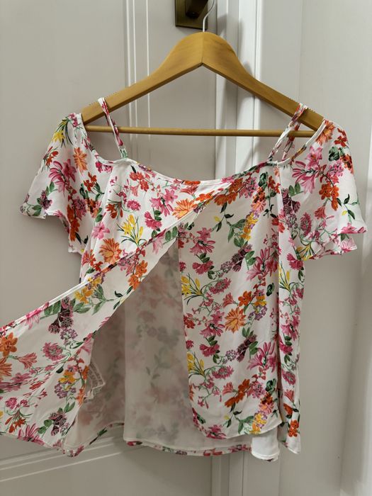 Летний топ Bershka