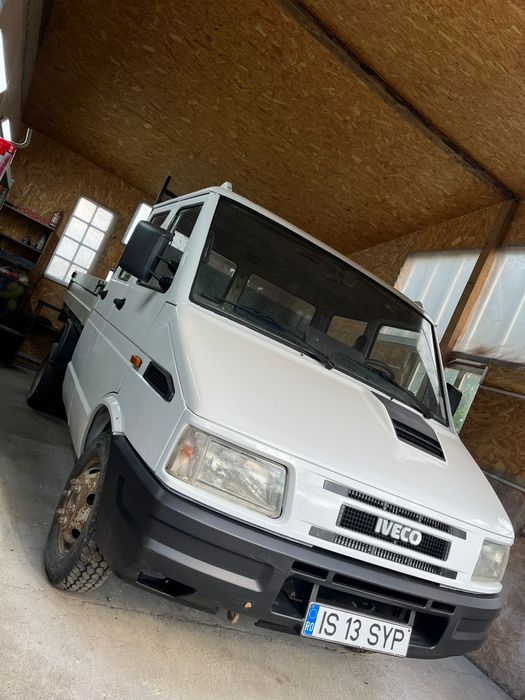 Vând iveco basculabil