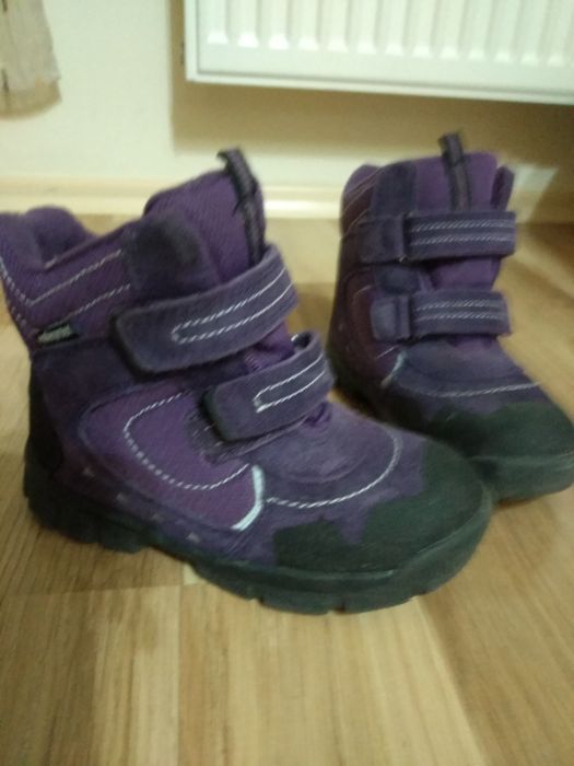 Намалявам плюс подарък!!!Водонепромокаеми боти номер и 29 номер