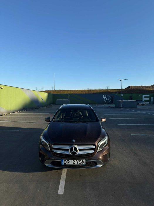MERCEDES-BENZ GLA 2015 — imagine 5