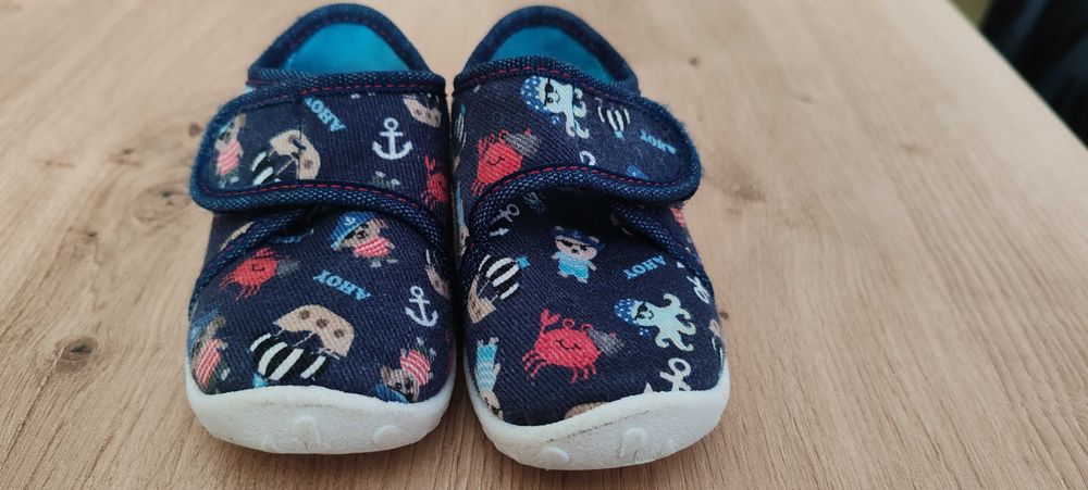 Детски пантофки Superfit