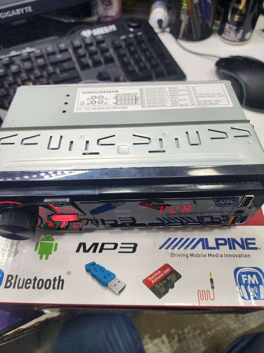 Xitoy Pioneer maytafon yengide