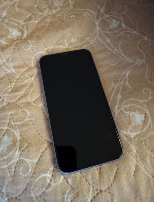 Айфон 11 сатылады