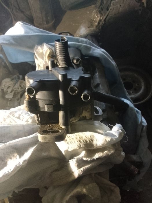 Продам запчасти Мазда кседокс