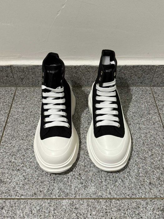 Alexander McQueen Tread Slick