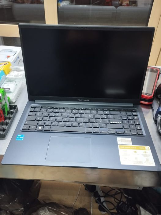 Ноутбук Asus  продам