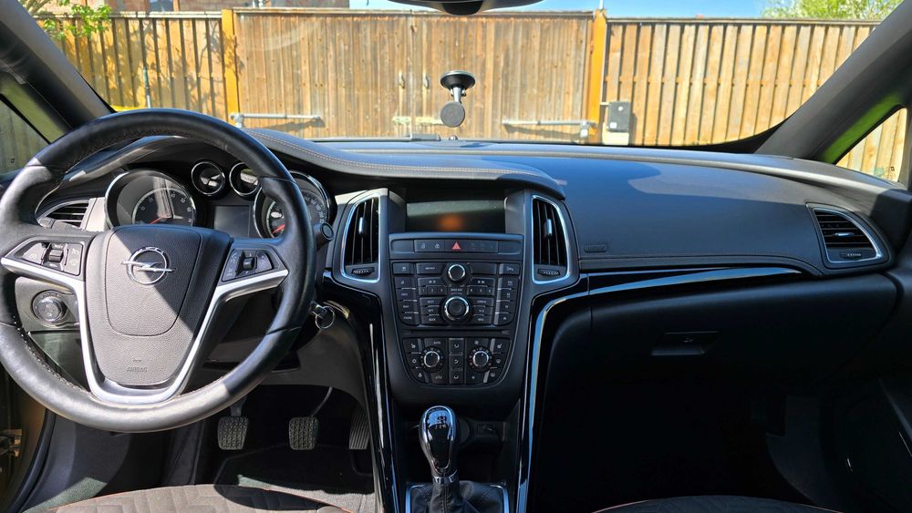 Vand Opel Cascada 1.6 Turbo Ecotec 170CP