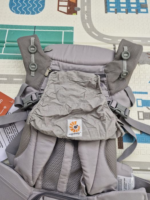 Нова раница Ergobaby Omni 360  breeze