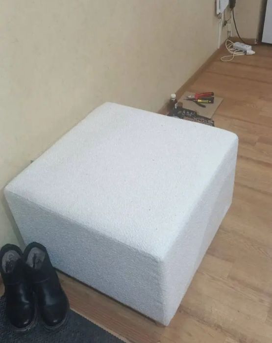 Продам новый пуфик