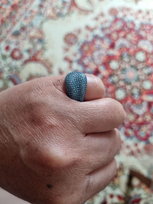 Продам серебряное кольцо