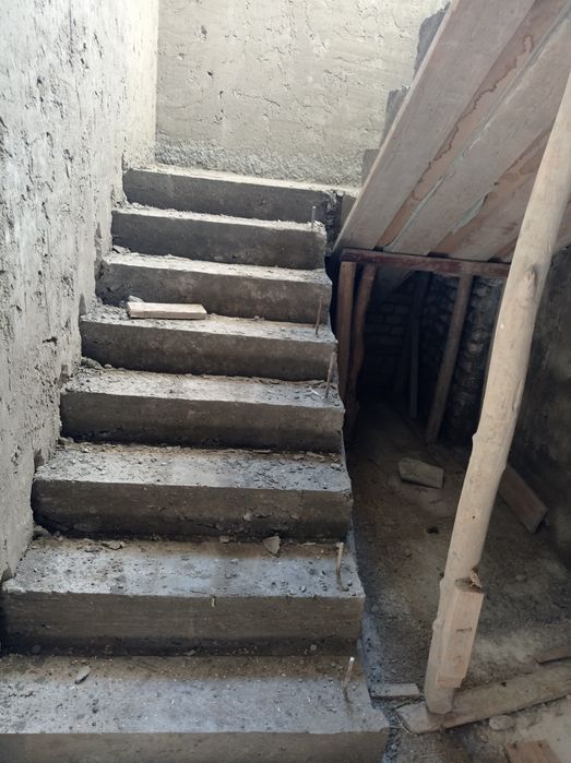 Жондор туман марказида участка сотилади