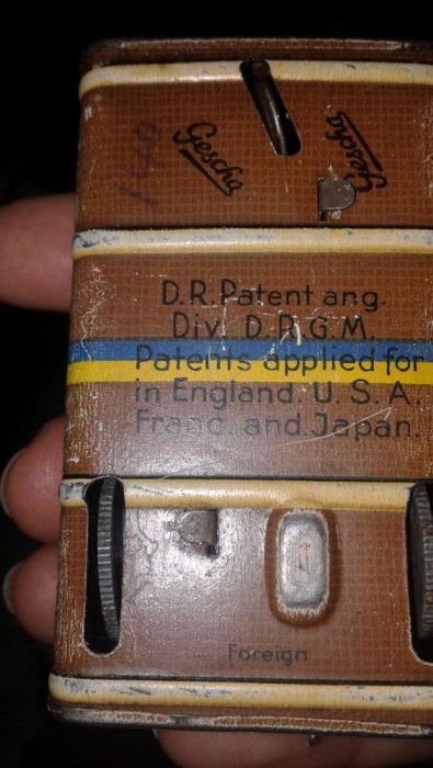 Jucarie istorica GESCHA Bell Boy