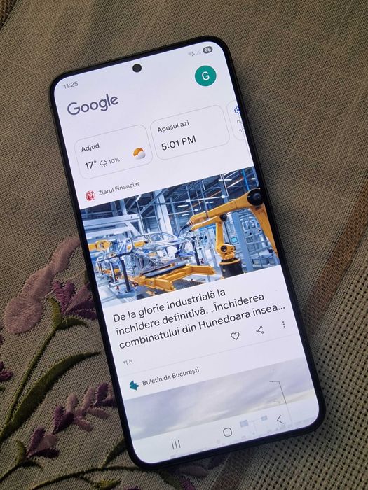 Samsung Galaxy S25 , 12 Gb Ram , 100% sanatate baterie , IMPECABIL !