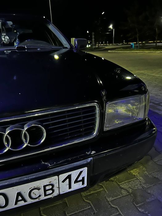Продам ауди 80 б4