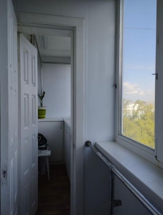 Продам 3к квартиру с ремонтом. 3 этаж