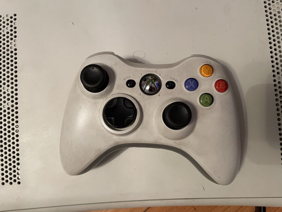 XBOX 360 с телевизором