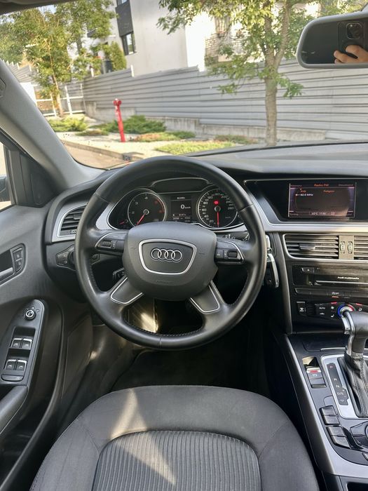 AUDI A4 2013 Automat