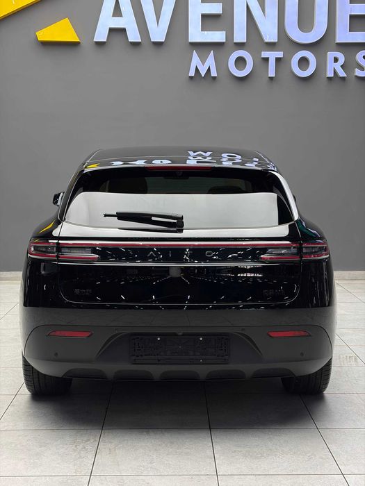 Продается AITO M5 Luxury