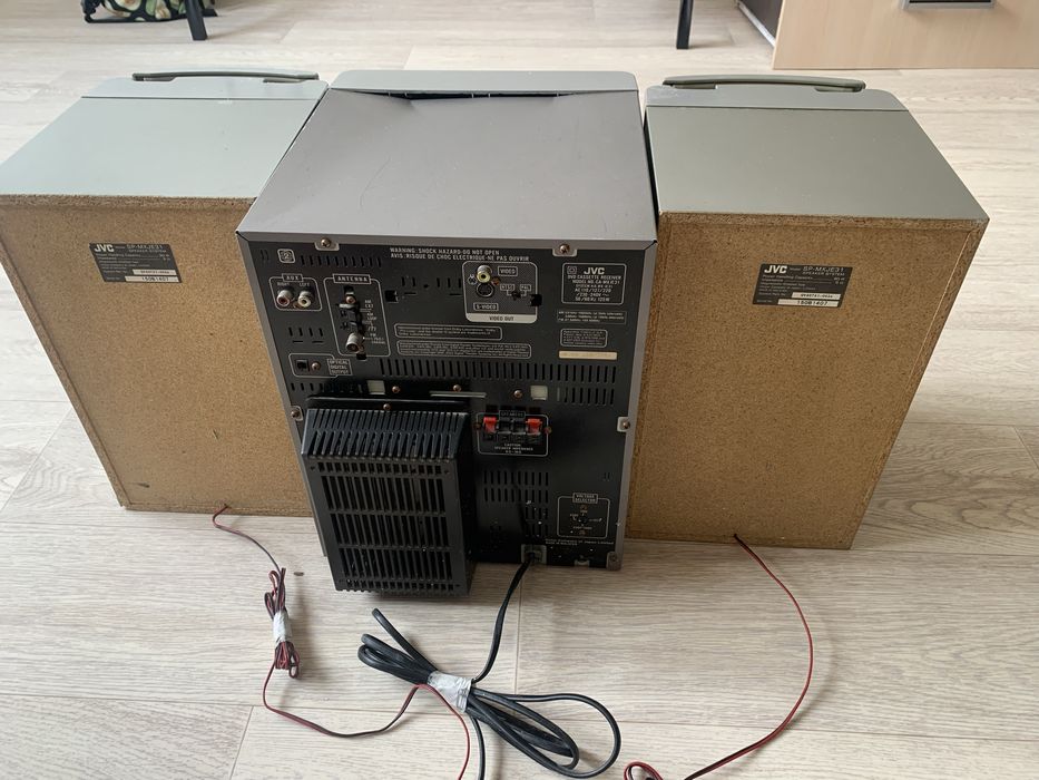 Музыкальный центр JVC