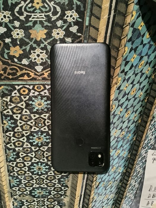 Redmi 9c yaxshi arqa kamerasi singan
