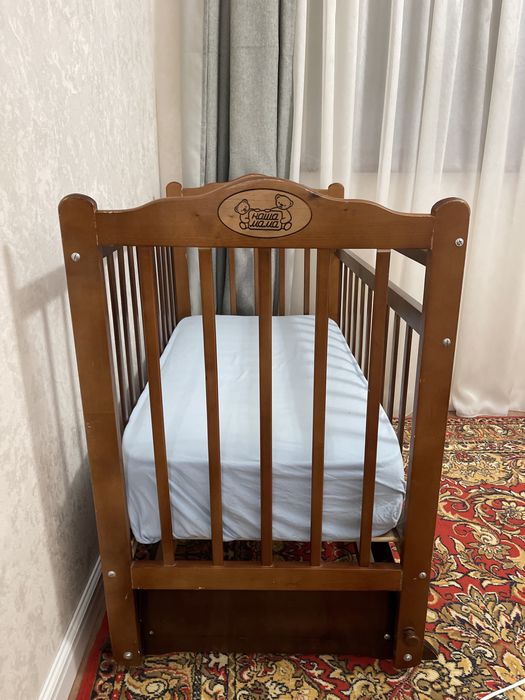 Детская кроватка