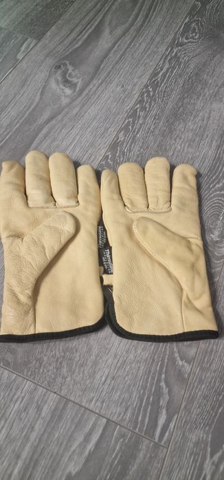 Продаю кожаные перчатки
